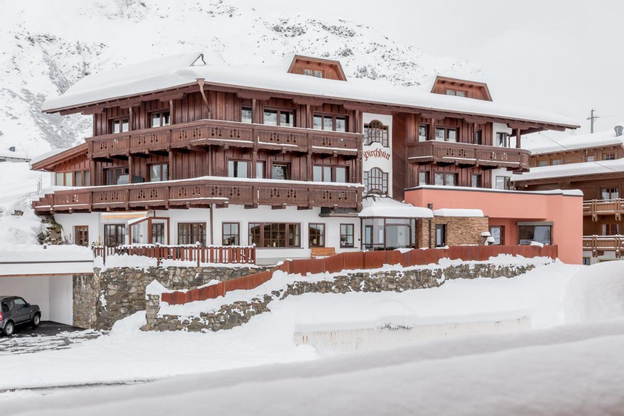 Hotel Garni Pirchhuett Обергургль Экстерьер фото